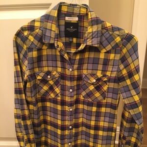 American Eagle Boyfriend Fit Flannel Top Small